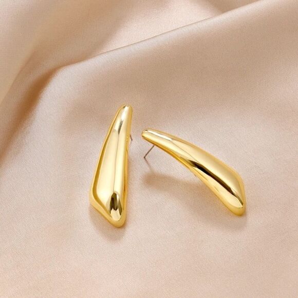 Gold Dangle Statement Geometric Long Triangle Exaggerated Earrings - Picture 2 of 9